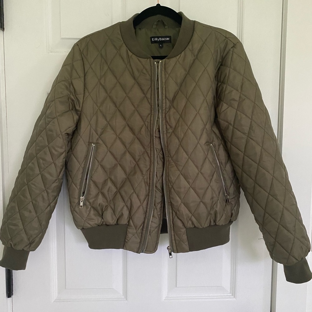 Army green comfortable coat.